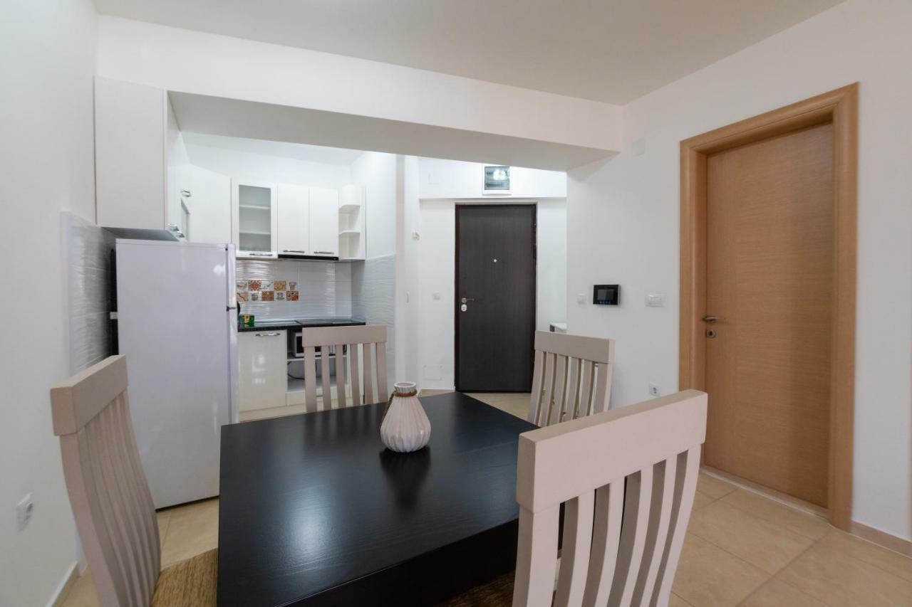 Luxury ǀ Apartments ǀ Residential Building ǀ Wifi Skopje Zewnętrze zdjęcie