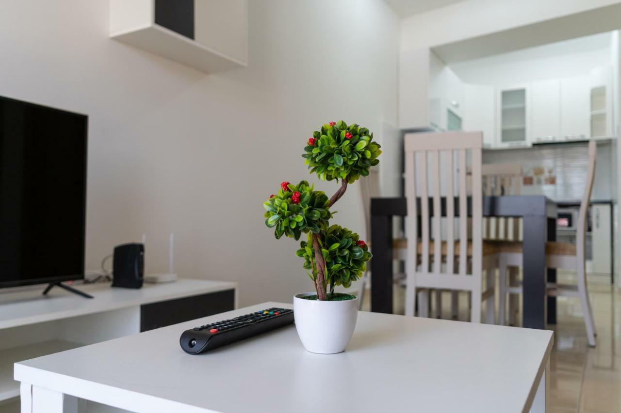 Luxury ǀ Apartments ǀ Residential Building ǀ Wifi Skopje Zewnętrze zdjęcie
